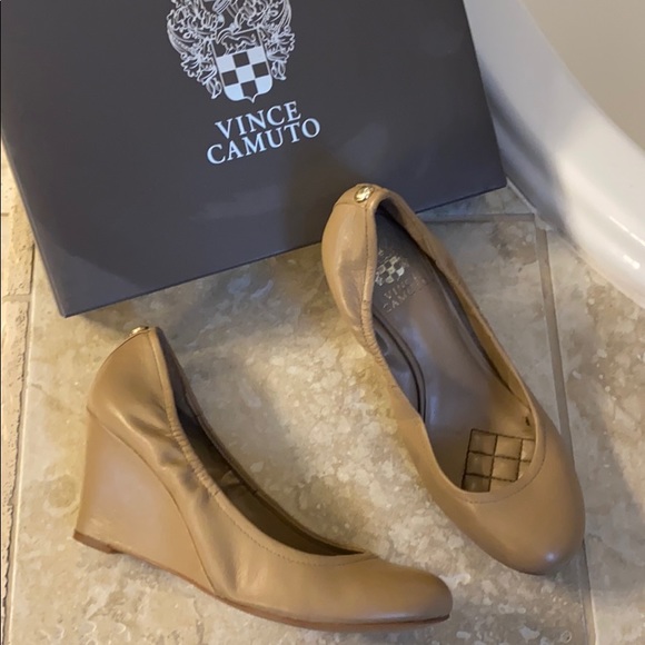 Wedge heels - Picture 2 of 6